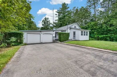 43 Paul Street, Prince Edward County, On K0k 2t0