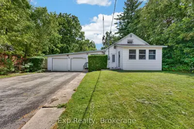 43 Paul Street, Prince Edward County, On K0k 2t0