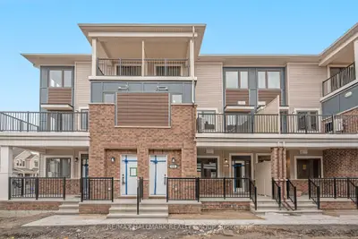Condo Townhouse in Barrhaven