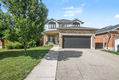 52 Washburn Drive, Guelph, On N1e 0b2