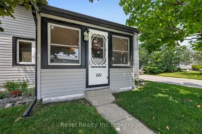 141 Carnegie Street, Ingersoll, On N5c 1l1