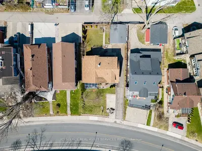 5207 River Road, Niagara Falls, On L2e 3g9