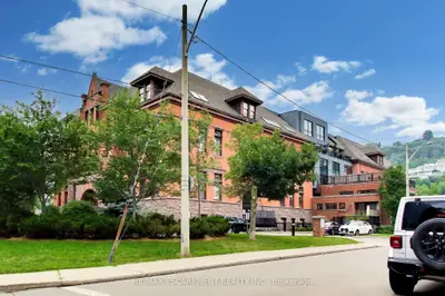 200 Stinson Street Unit #207, Hamilton, On L8n 4j5