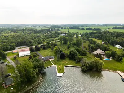 40 Howe Island Drive, Frontenac Islands, On K7l 4v1