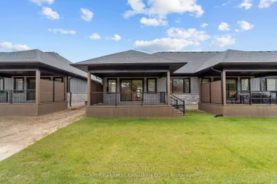 32 Postma Street 18, North Middlesex, On N0m 1a0