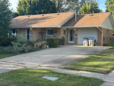 575 Front Street, Warwick, On N0m 2s0
