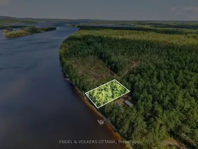 2221A GRATTON Trail, Whitewater Region, ON K0J 2L0