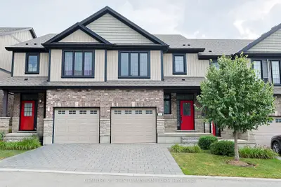 Condo Townhouse in London North