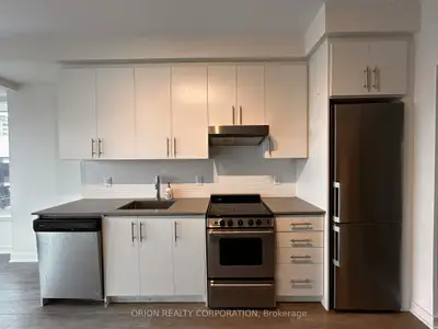 Condo Apartment in Hamilton