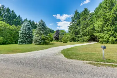670 Trillium Drive, Southwest Middlesex, On N0l 1z0