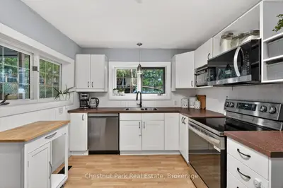 3 CORA Street E, Huntsville, ON P1H 1T5