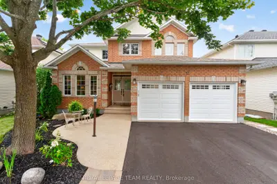 Detached in Kanata