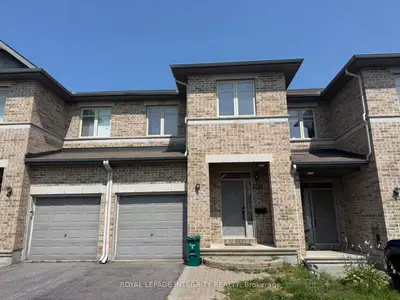 Att/Row/Townhouse in Barrhaven