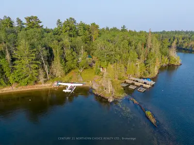 Detached in Kenora Remote Area