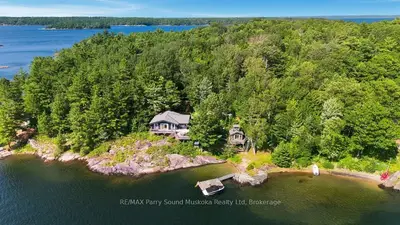 708 Paradise Lane, Carling, On P2a 2x4