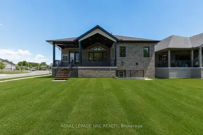270 Lancaster Drive, Port Colborne, On L2v 5p3