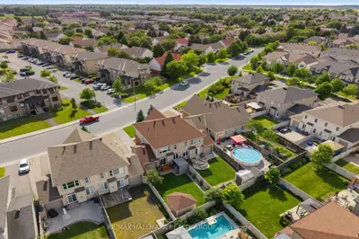 115 Beatrice Drive, Barrhaven, On K2j 5a4