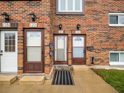 49 Rhonda Road 121, Guelph, On N1h 7a4
