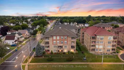 Condo Apartment in Cornwall