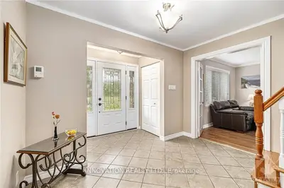 7 Grierson Lane, Kanata, On K2w 1a6