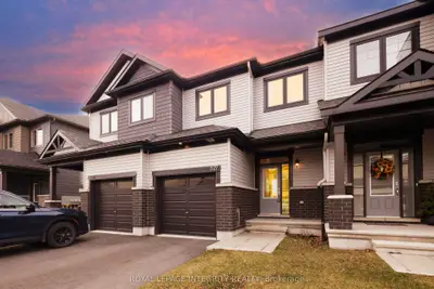 Att/Row/Townhouse in Clarence-Rockland
