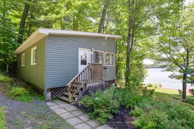 7 Silver Point Road 8, Seguin, On P2a 2w8