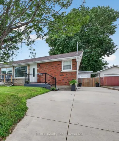 Semi-Detached in St. Catharines