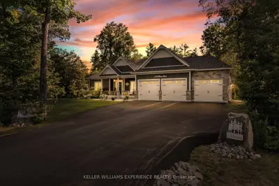 Detached in Gravenhurst
