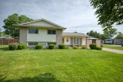 8968 Banting Avenue, Niagara Falls, On L2g 6z9