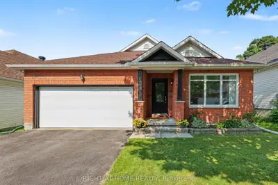 Detached in Barrhaven