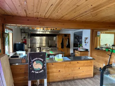 6 Bay Street, Lake Of Bays, On P0b 1a0