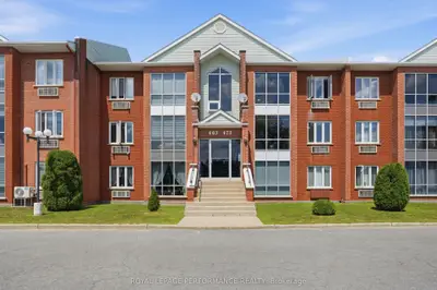 Condo Apartment in Hawkesbury