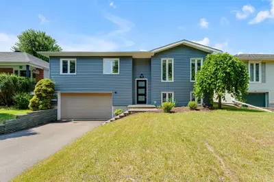 19 Heritage Drive, Loyalist, On K0h 1g0