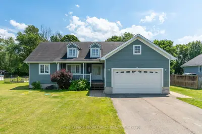 7 Albert Street, Edwardsburgh/cardinal, On K0e 1t1