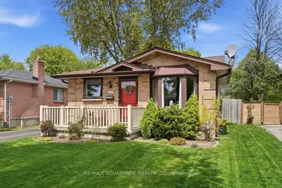 223 Ardsley Crescent, London North, On N6g 3w6