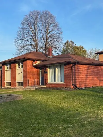 Detached in Cambridge