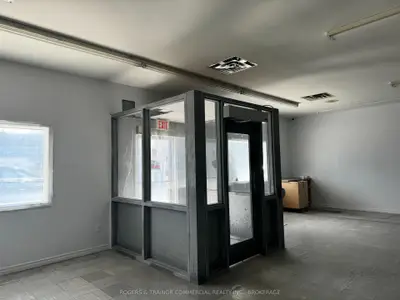14 Main Street, Rideau Lakes, On K0g 1e0