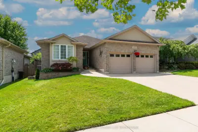 150 Forestway Trail, Woodstock, On N4s 9a7