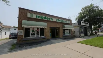 112 Lake Street, St. Catharines, On L2r 5x8