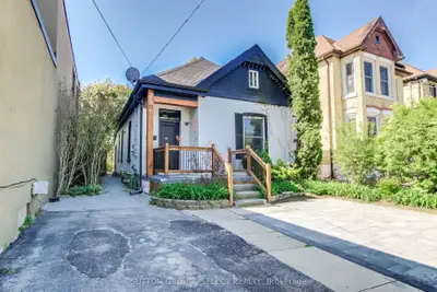 71 Briscoe Street E, London South, On N6c 1w8