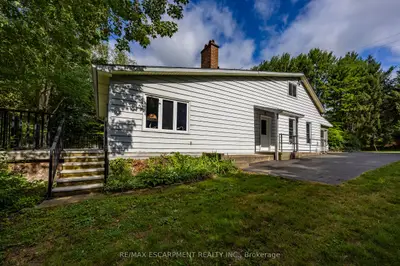 2312 Front Road, Norfolk, On N0e 1w0