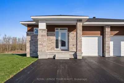 Semi-Detached in Brockville