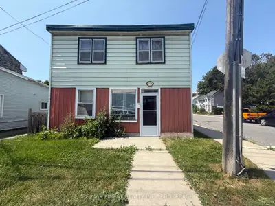 Detached in Kingston