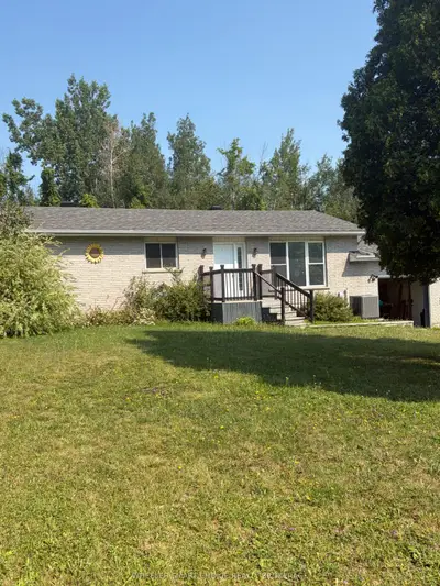 Detached in South Stormont