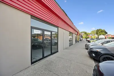 208 Victoria Road, Guelph, On N1e 5r1