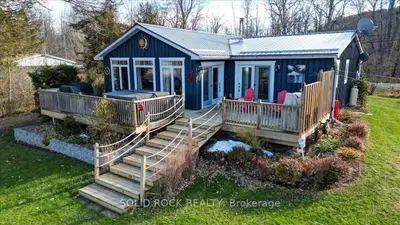 Detached in Quinte West