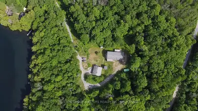 Detached in Frontenac