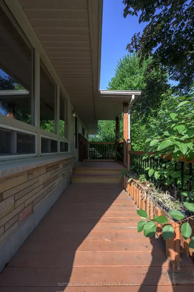 1470 Perth Avenue, London East, On N5v 2m5