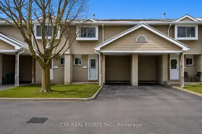 125 Sekura Crescent 12, Cambridge, On N1r 8b4