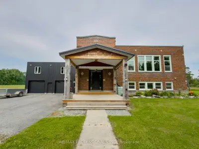 Detached in Fort Erie
